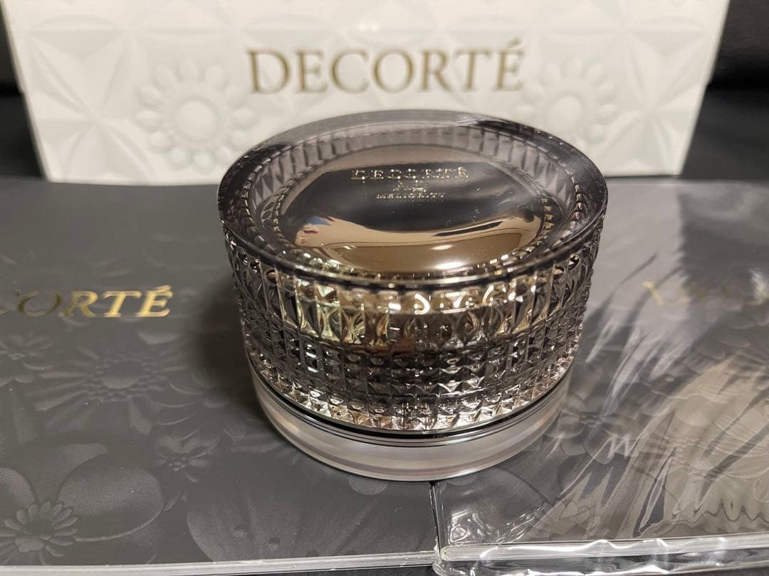 【限定品】デコルテAQミリオリティーフェイスパウダーエレガントグレース10g