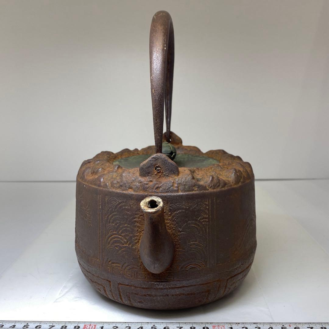 持手 金象嵌 鉄瓶 2377g 東キ7-1206☆2F タサオ