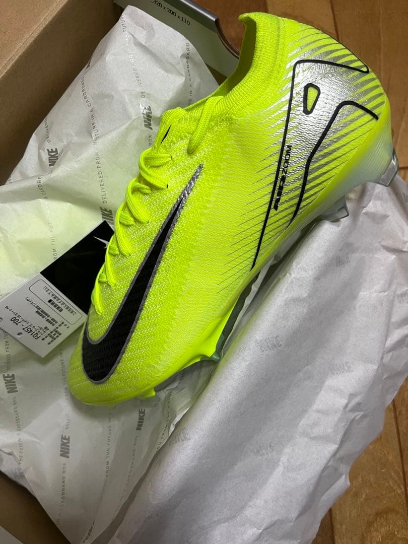 新品　大特価　ナイキ　マーキュリアル ヴェイパー 16 エリート FG 26cm