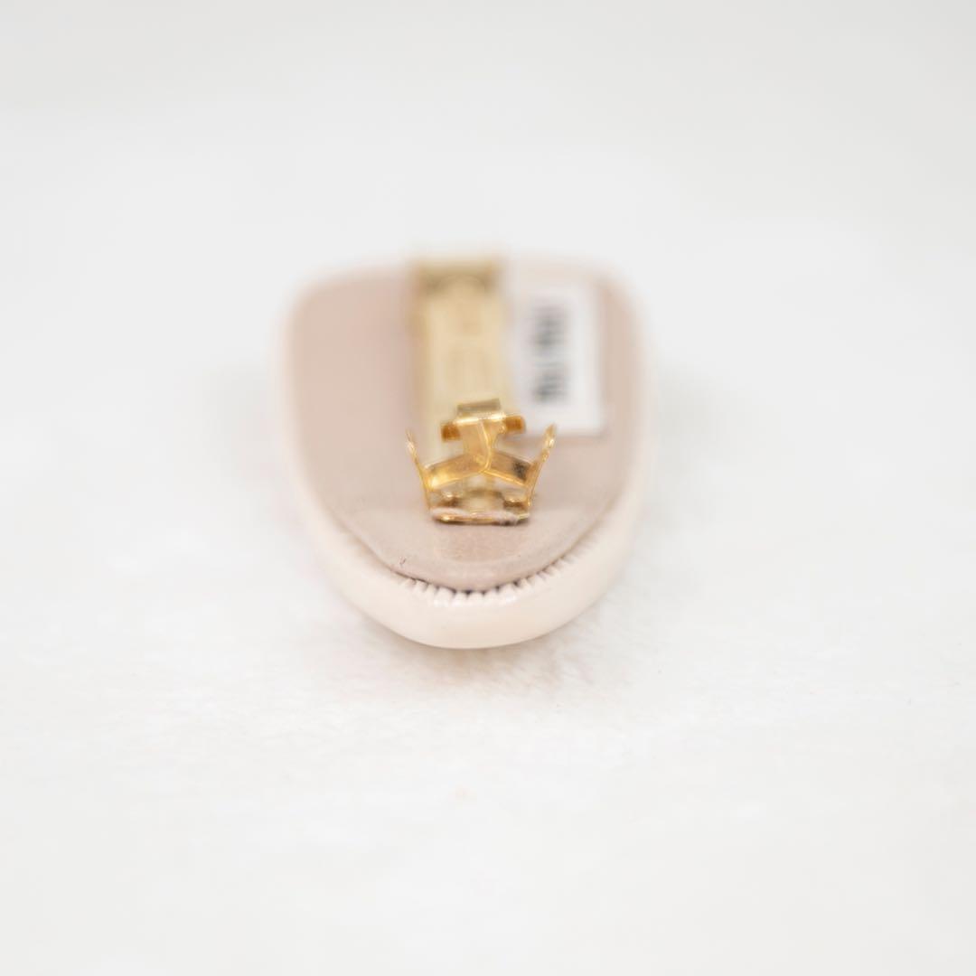 ミュウミュウ ヘアピン ヘアクリップ バレッタ ベージュ レディース 正規品