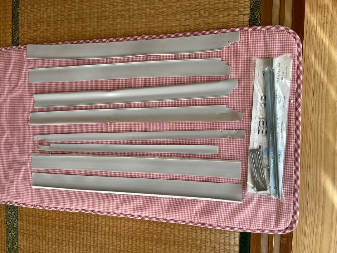 トヨトミ窓用エアコン　2024年製TIW-A1824