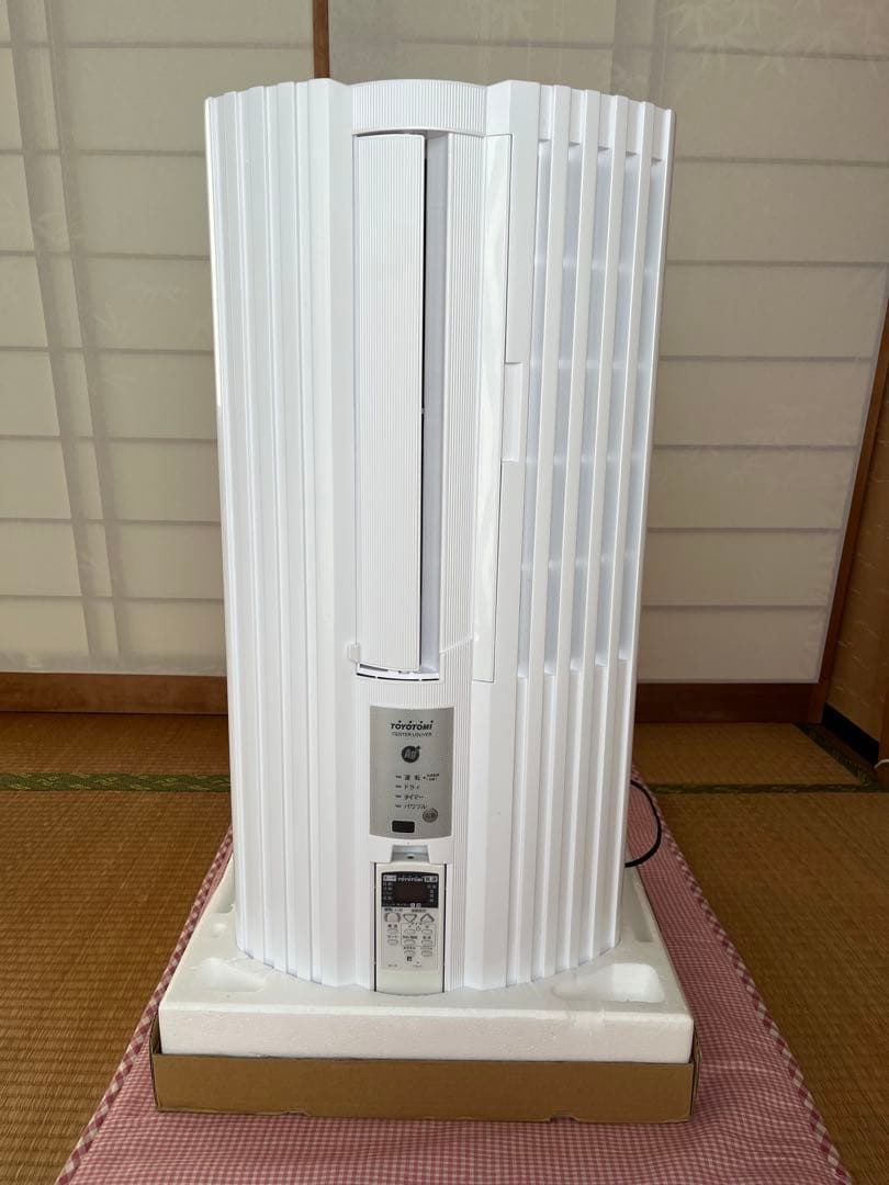 トヨトミ窓用エアコン　2024年製TIW-A1824