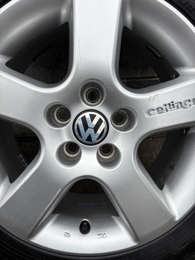 Volkswagen スタッドレスタイヤ 185/60R15 4本セット