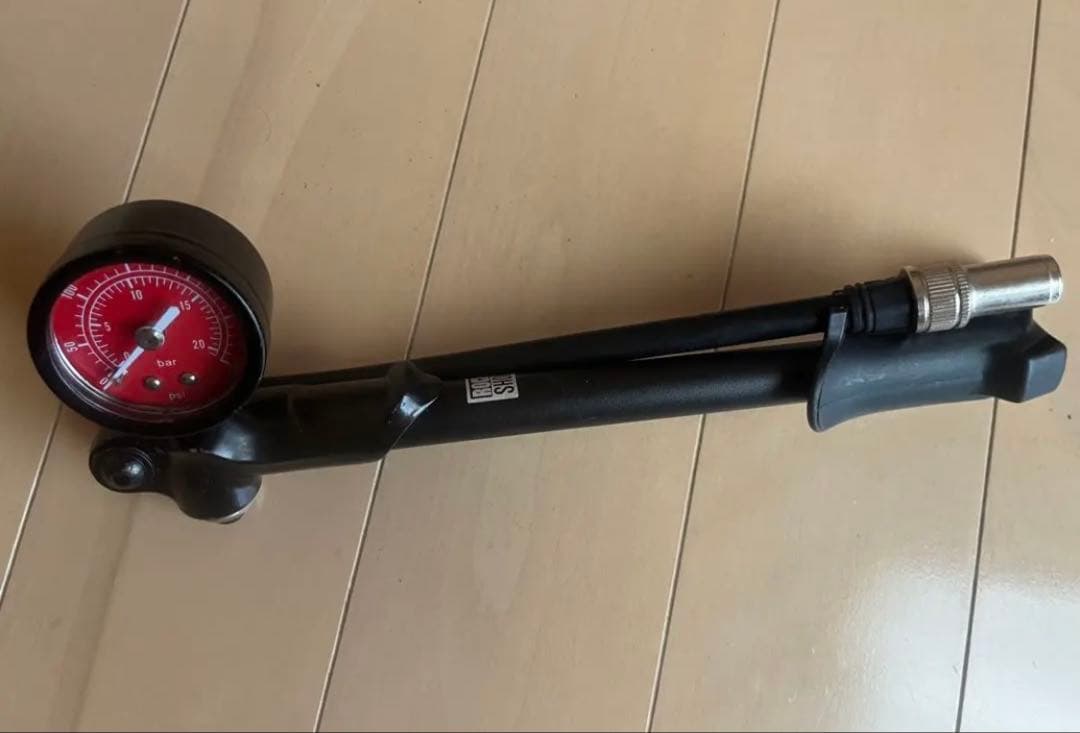 SPECIALIZED STUMPJUMPER FSR フレームと付属品