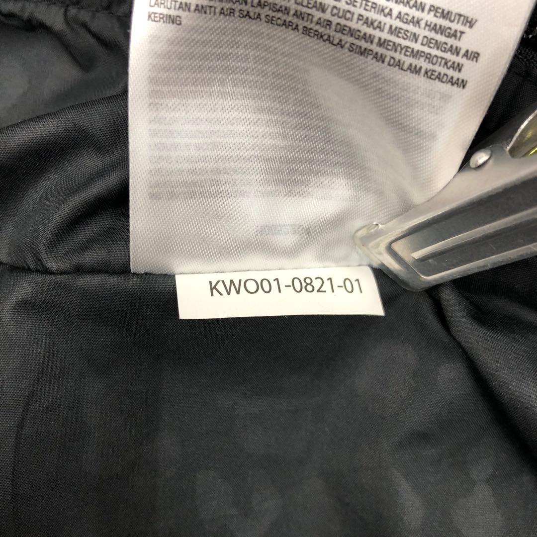 1522 極美品　ボルコム　スノボウェア　マルチカラー　アノラックパーカー　M