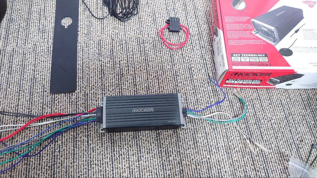 KICKER KEY180.4 DSPアンプ