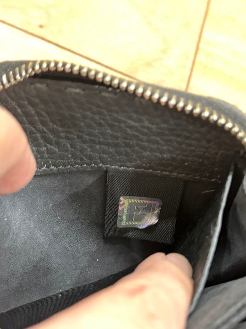 FENDI財布