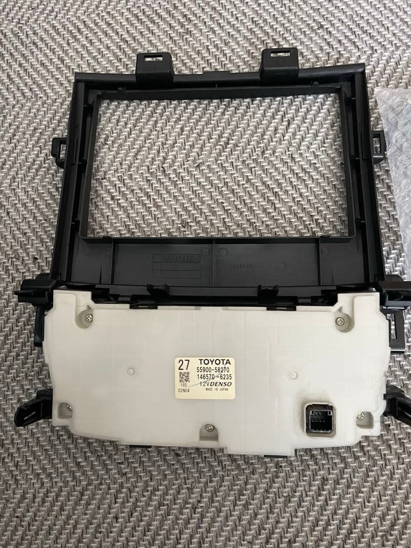 【あいうえお出品】20系アルファード 8インチナビパネル エアコンパネル