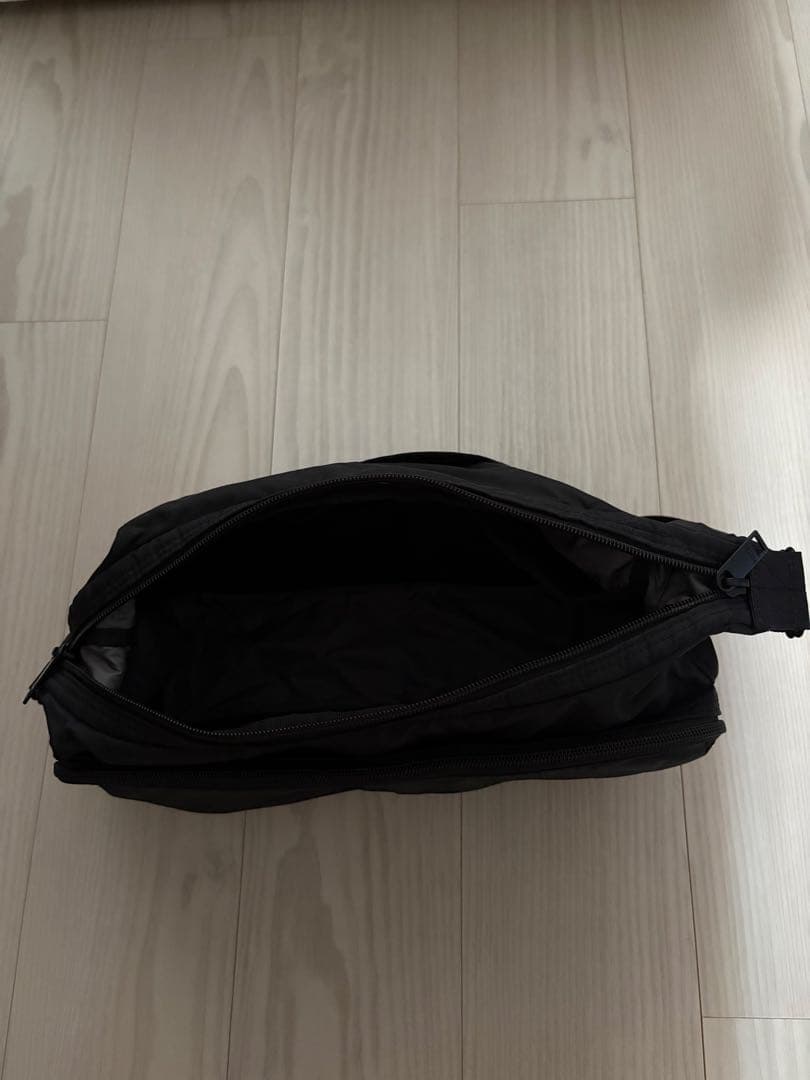 PORTER ブラック ショルダーバッグ