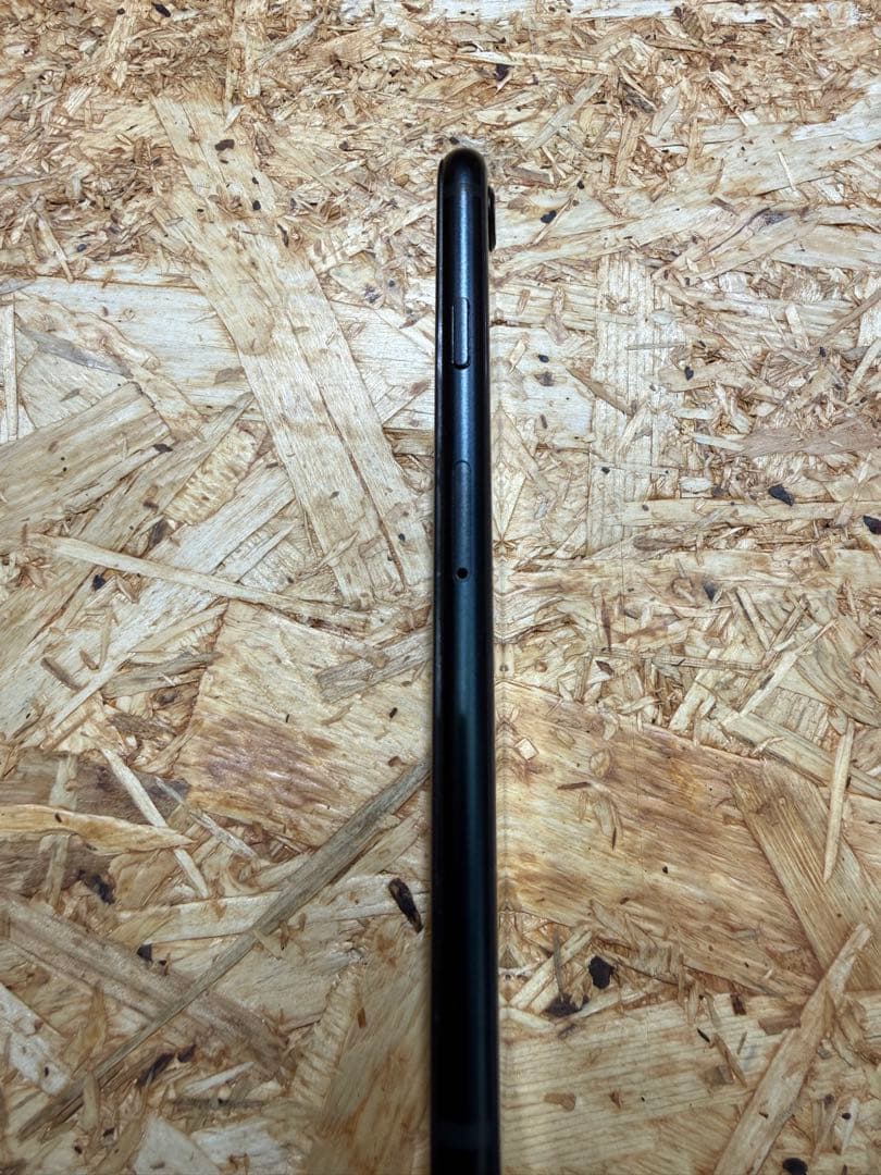 Apple iPhone SE3 第3世代美品