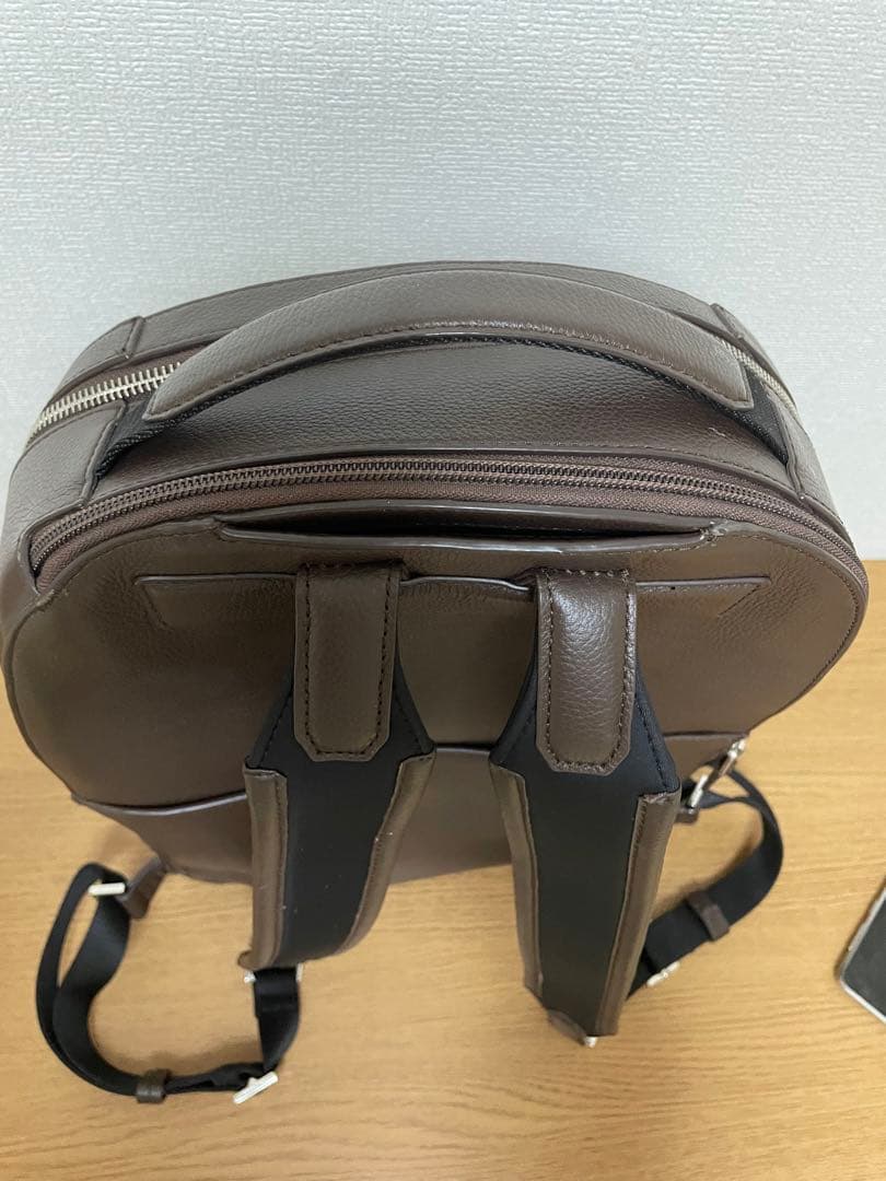 COLE HAAN リュック