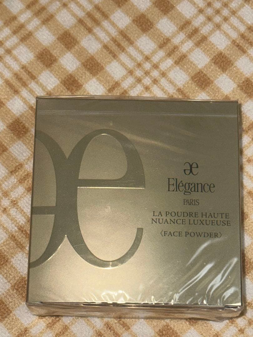 フェイスパウダー Elegance LA POUDRE HAUTE NUANCE 01