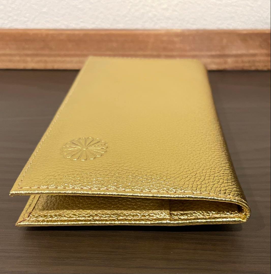 【皇居限定品】菊の御紋入り 長財布 ゴールドと純金箔入り あぶらとり紙付き 牛革