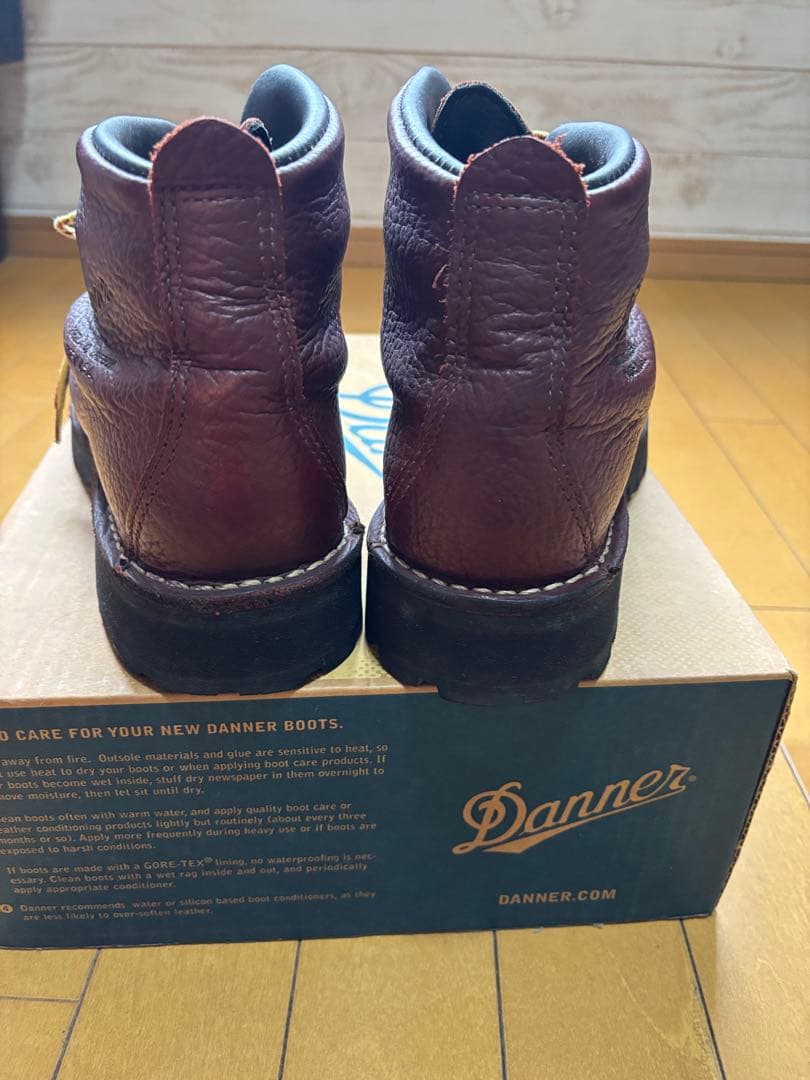 ダナー マウンテンライト 30815Ｘ BBQ 28cm バイソンレザー