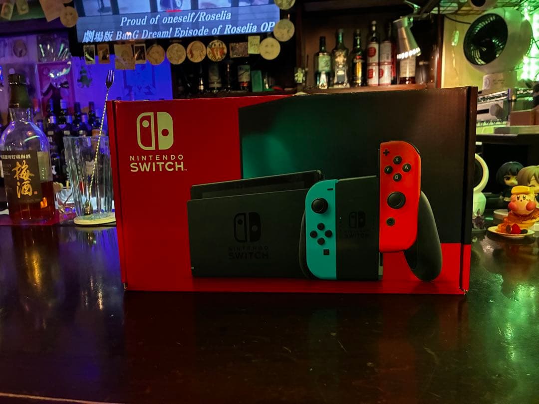 Nintendo Switch ネオンレッド/ネオンブルー【本体付属品極美品】