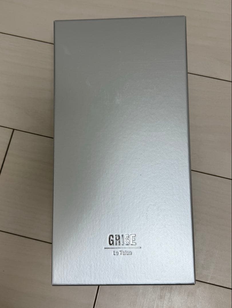 GRISE サテンリボンバレリーナ