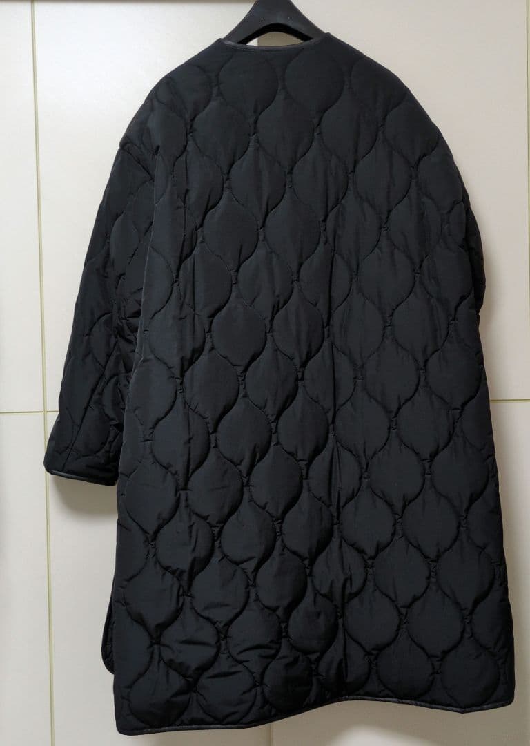 プラステ　キルティングコート　黒