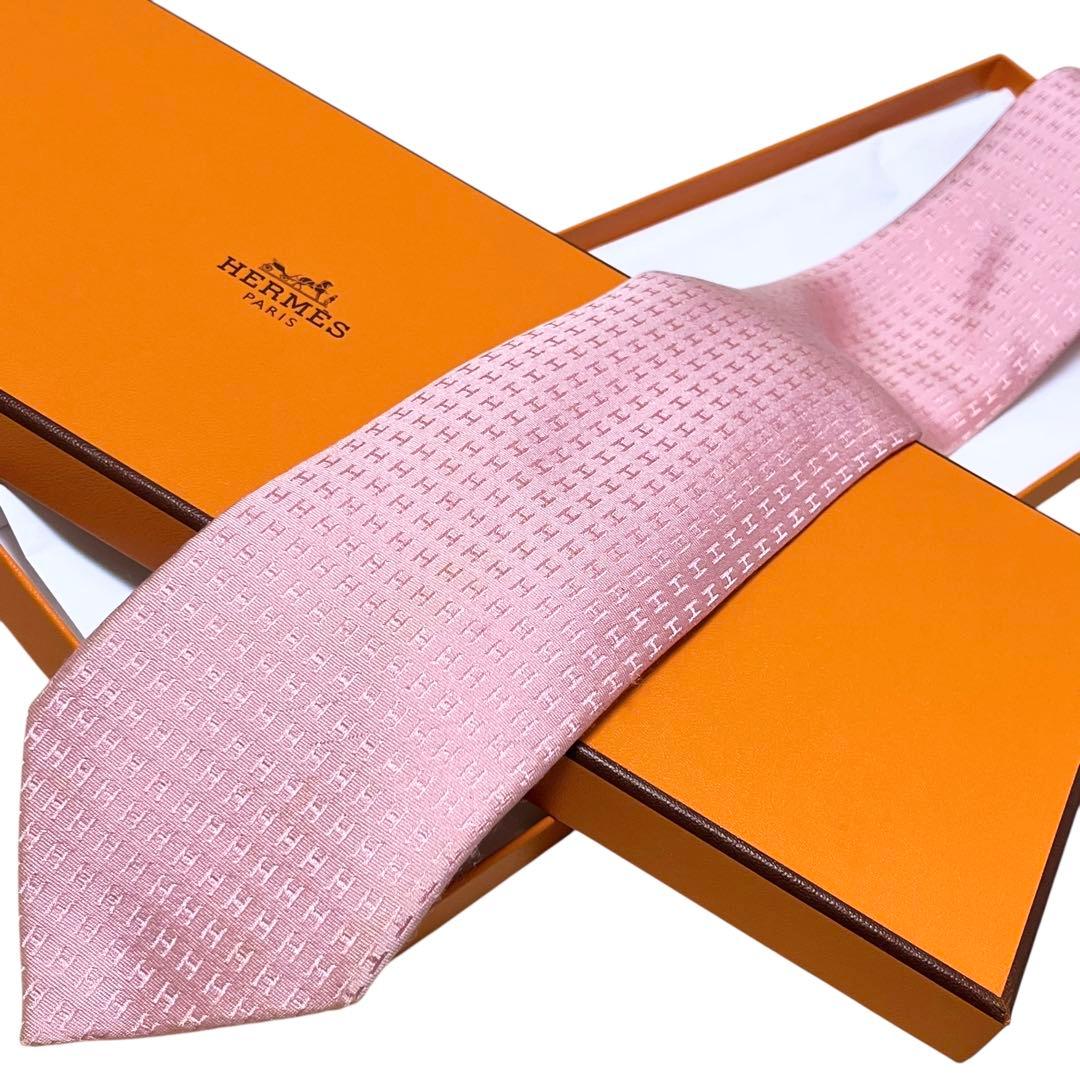 HERMES エルメス　高級ネクタイ　ライトピンク　ファソネ　H柄　ジャガード