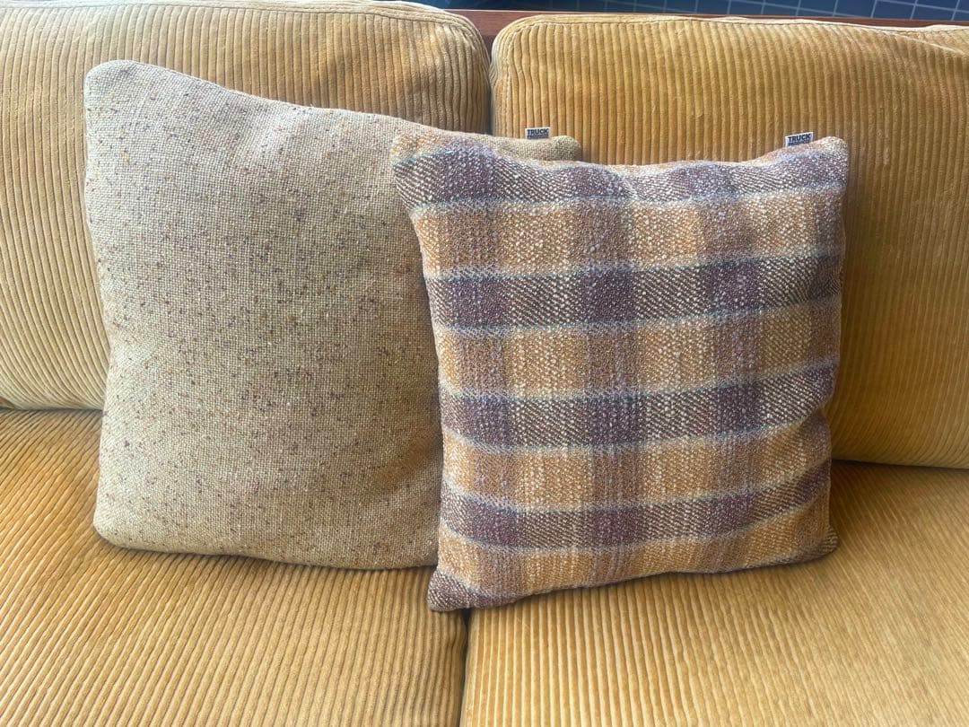 【truck furniture】スコットランドチェック&ネップクッション