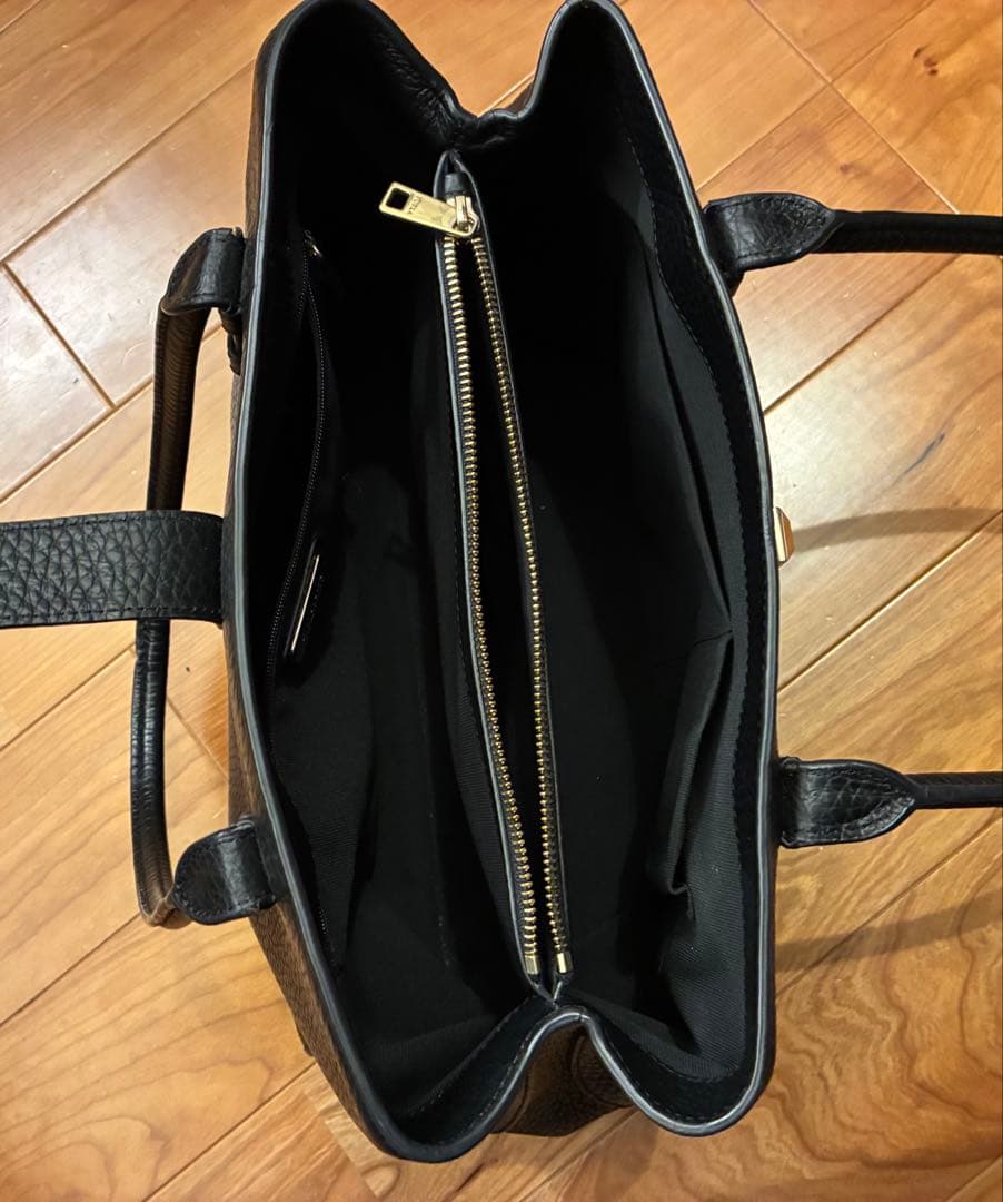 FURLA フルラ　ジョアン　トートバッグ　ブラック　シボ革　大容量　黒