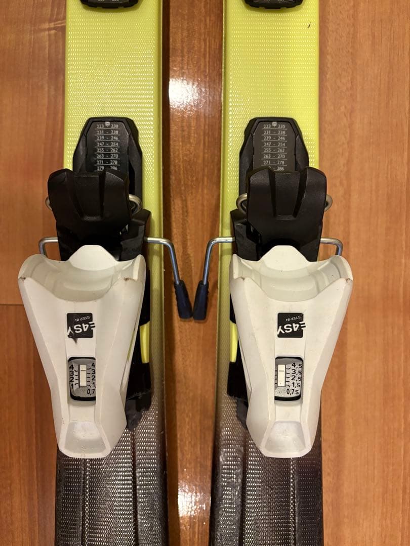 HEAD スキー 137cm ヘッド　ジュニア