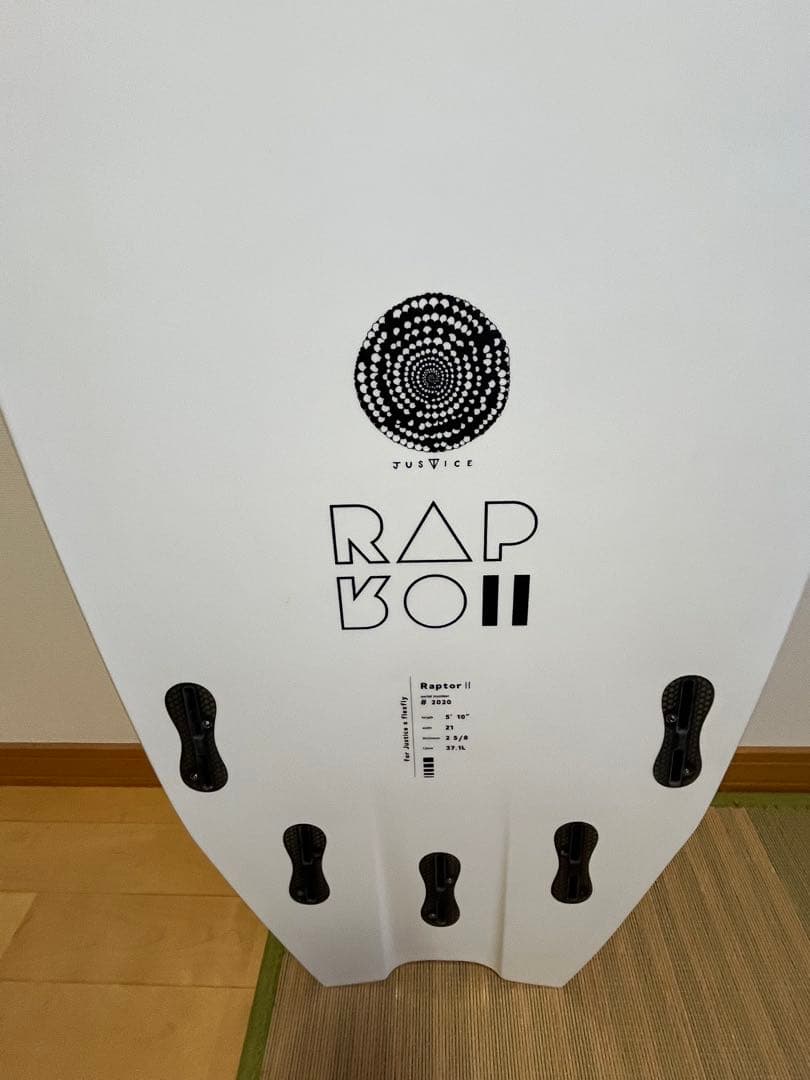 ジャスティス　サーフボード　中古　5.10