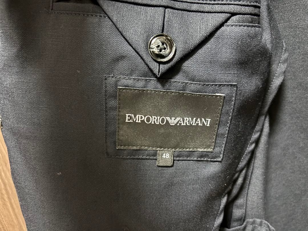 値下げ　新品　エンポリオ・アルマーニ　フード付きノーカラージャケット