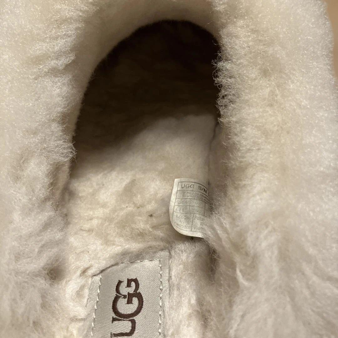 UGG ベージュ スエード ファーサンダル　28cm