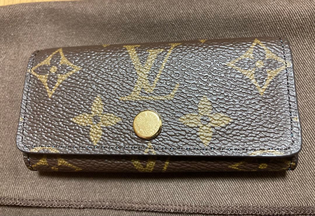 【新品未使用】LOUISVUITTON 日本限定 ミュルティクレ 4 キーケース