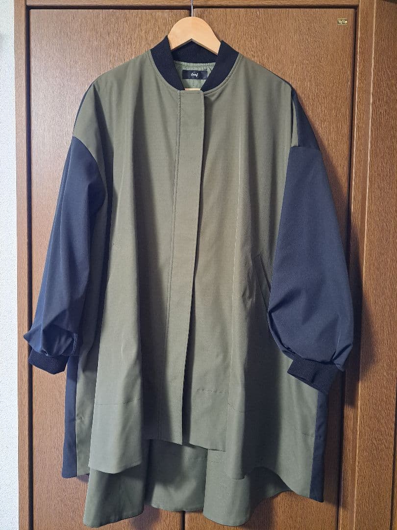 OSMOSIS loafロングコート カーキ×ブラック