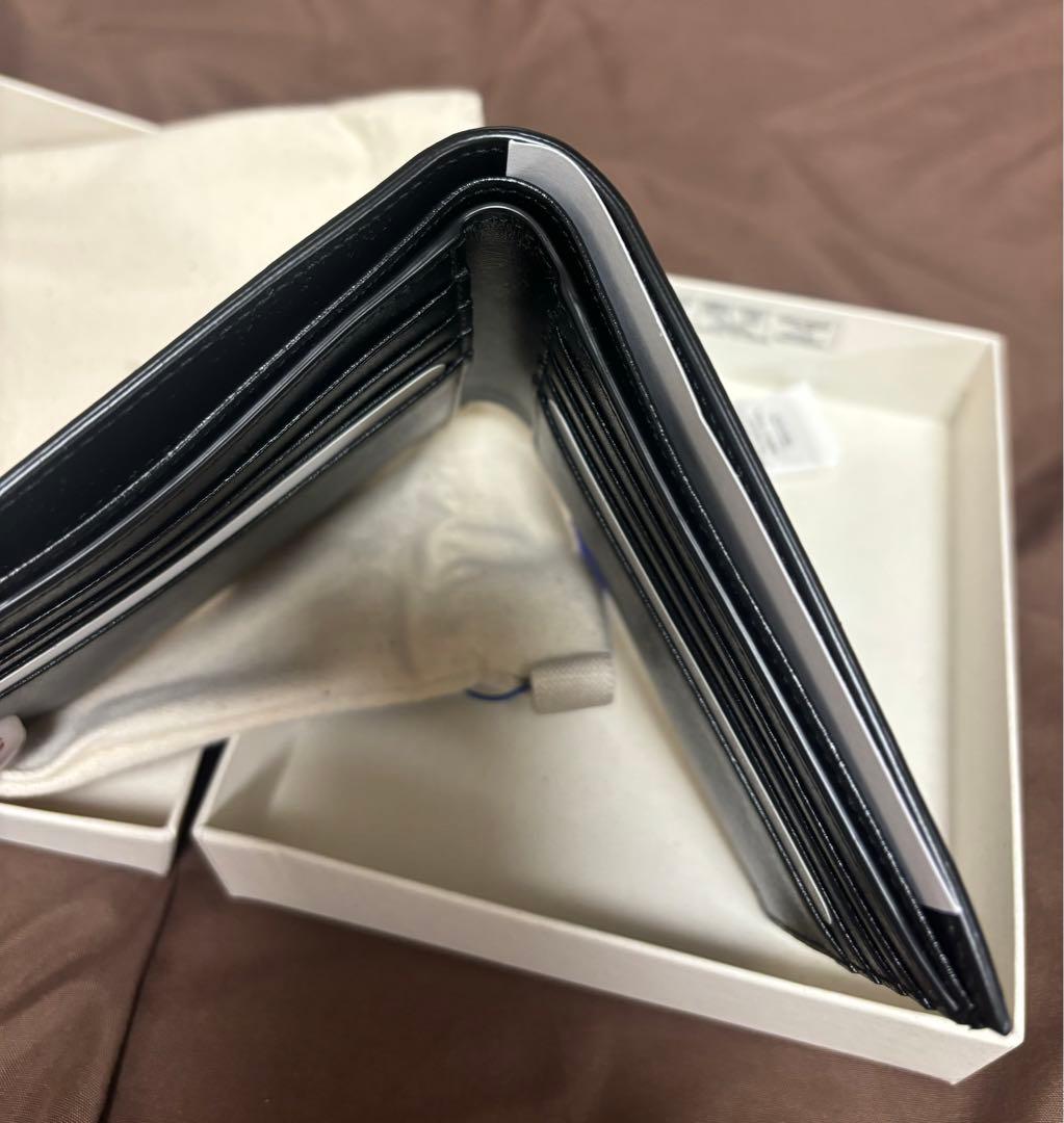 【新品！】SAINT LAURENTタイニーカサンドライーストウェストウォレット