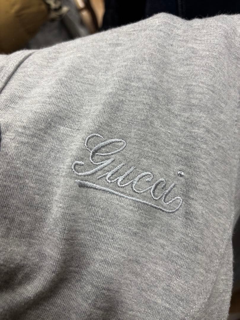 美品 GUCCI レディース フード パーカー グレー 金ラメ