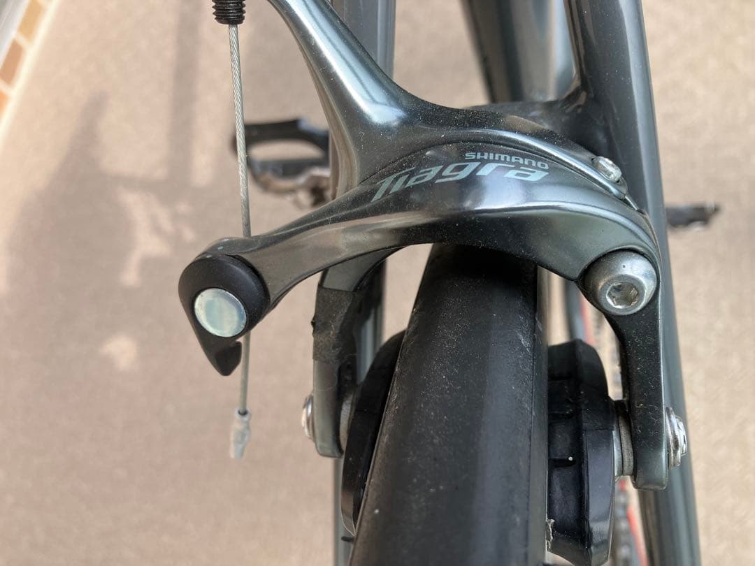 トレックEMONDA ALR4