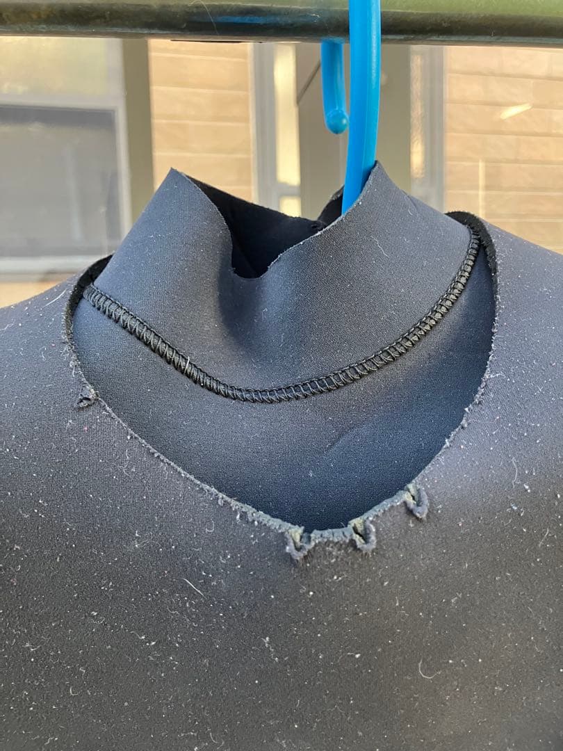 メローウェットスーツ　セミドライ　5/3mm