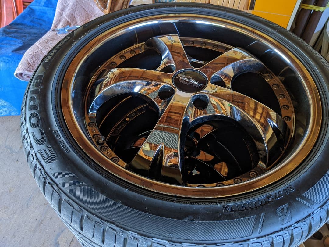 18インチホイールタイヤ付