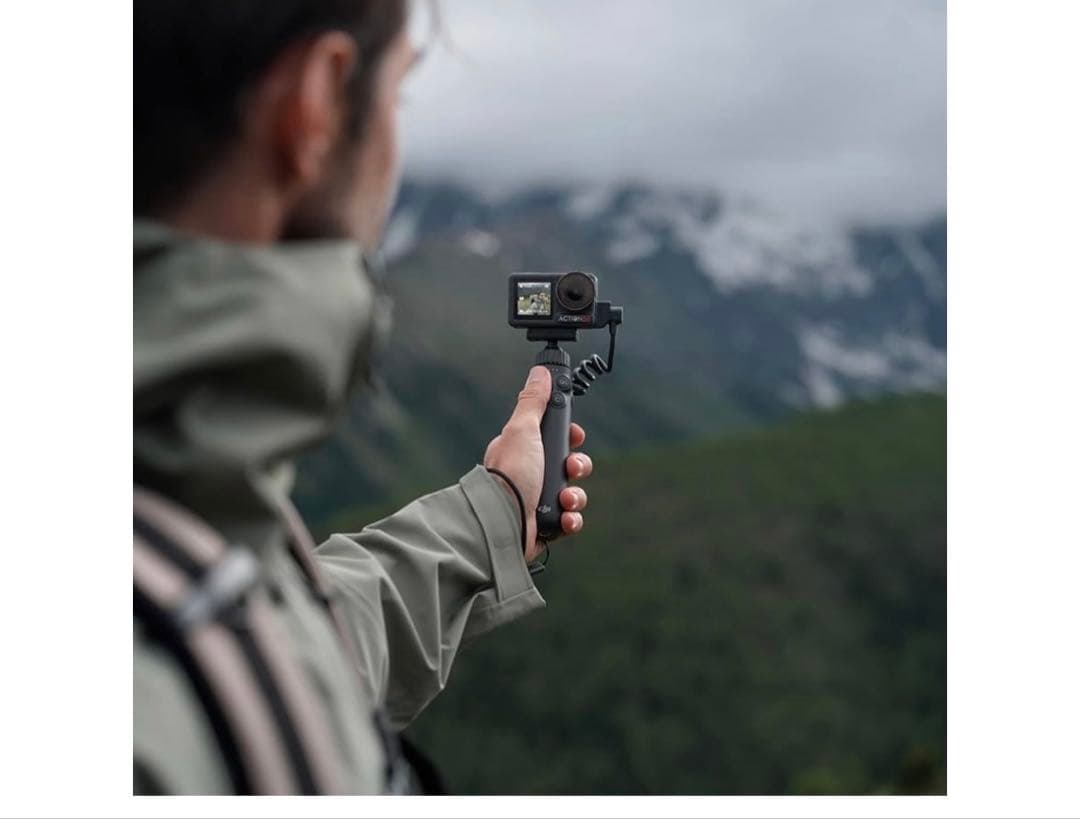 DJI Osmo Action 多機能充電ハンドル(おまけ付)