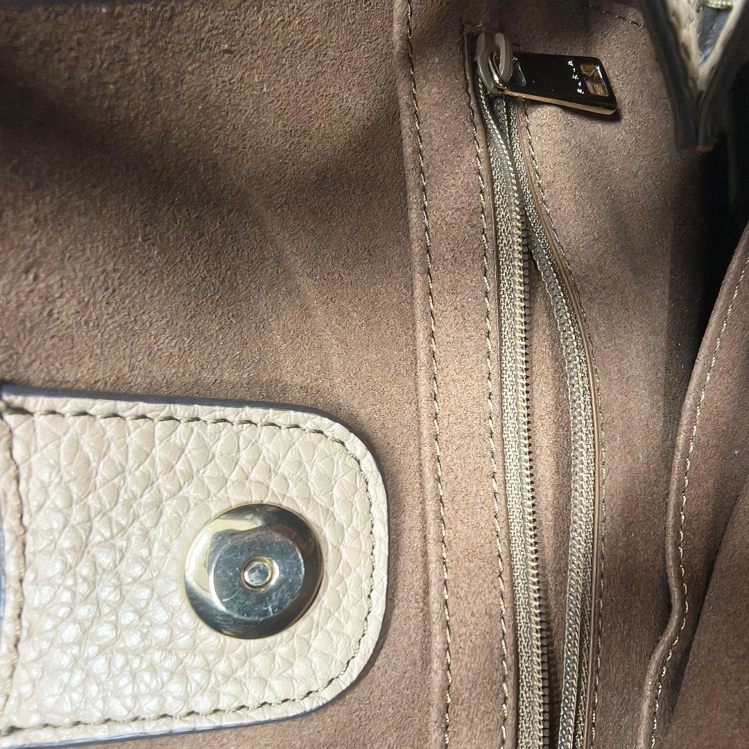 FURLA　フルラ　レディース　レザー ショルダーバッグ ベージュ/オレンジ