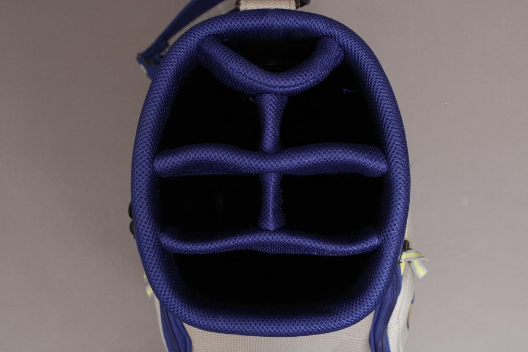 未使用に近い/NIKEナイキ/キャディバッグ/9型/カート/シルバー/美品