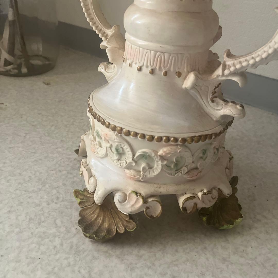 ロココ調 天使のサイドテーブル