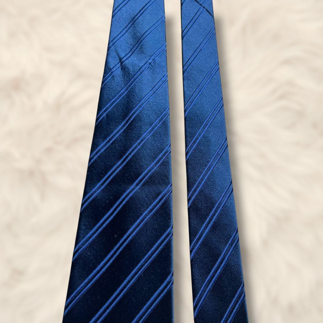 【極美品✨】シャルべ ダブルストライプ柄 サテン織り ブルー 光沢 ネクタイ