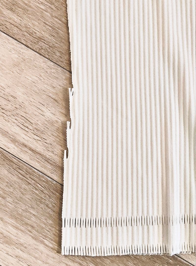 プリーツプリーズ フリンジ 半袖カットソー ホワイト 美品