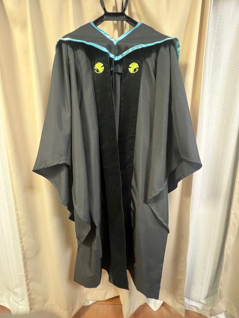 東京大学 アカデミックガウン Sサイズ 学士 卒業式用 理学部バッジ付き