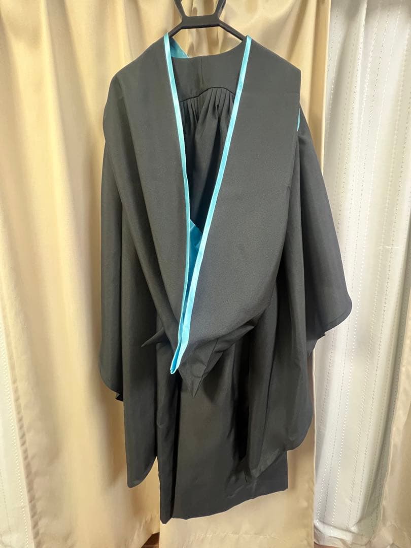 東京大学 アカデミックガウン Sサイズ 学士 卒業式用 理学部バッジ付き