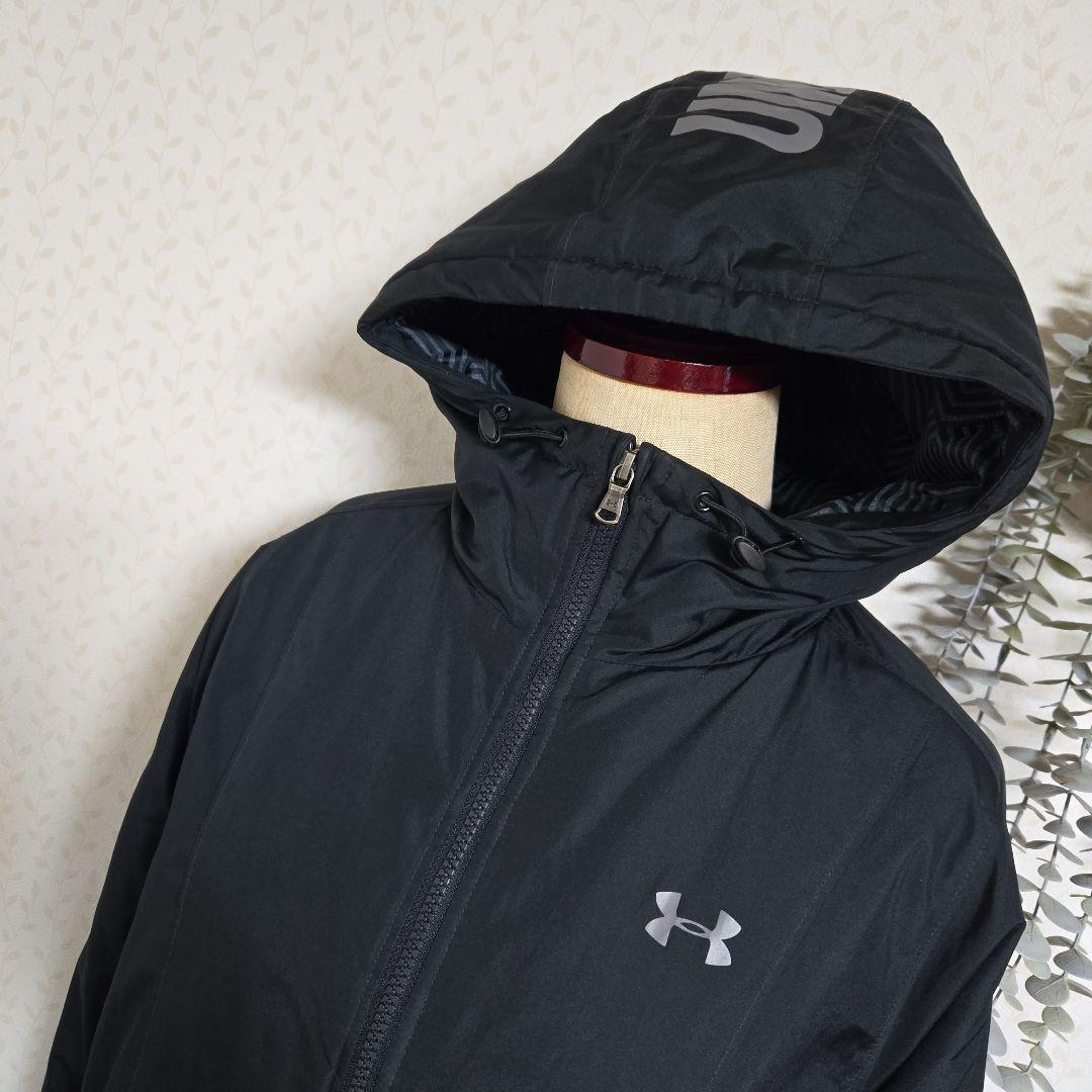 美品　UNDER ARMOUR　M　ベンチコート　黒　インフラレッド　撥水