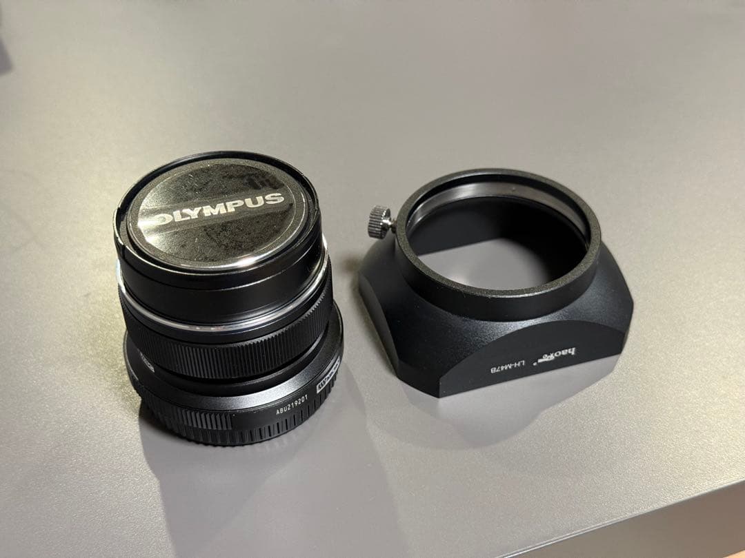 【超美品】 OLYMPUS 広角単焦点レンズ12mm F2.0 ＋レンズフード