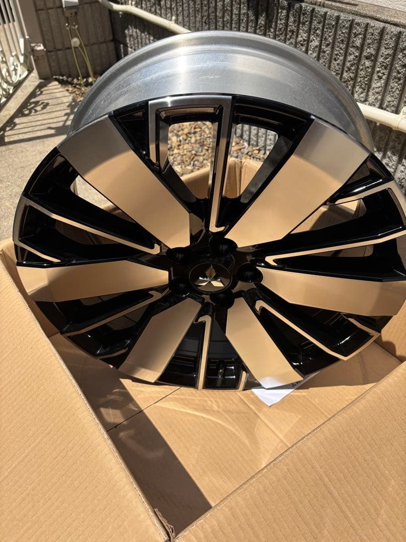 【新品外し】新型アウトランダーPHEV純正ホイール 4本 三菱 20インチ