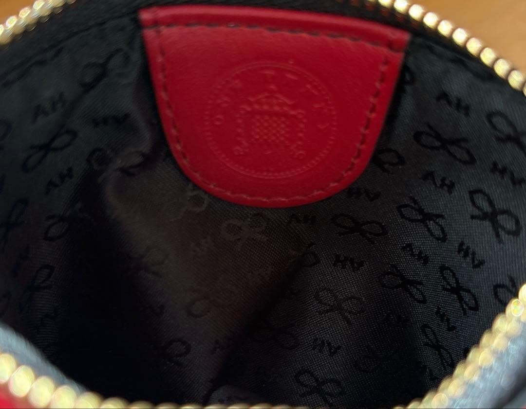 ANYA HINDMARCH アニヤハインドマーチ 二つ折り財布 ブラック