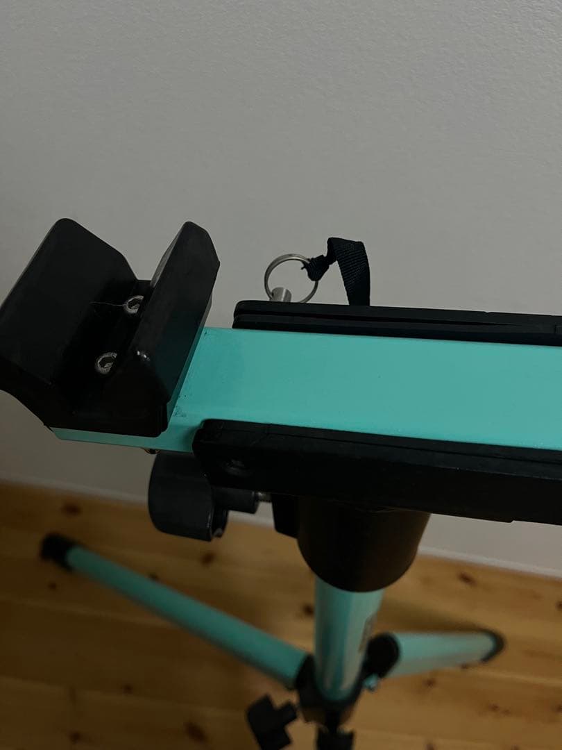 GORIX メンテナンススタンド　三脚　チェレステ