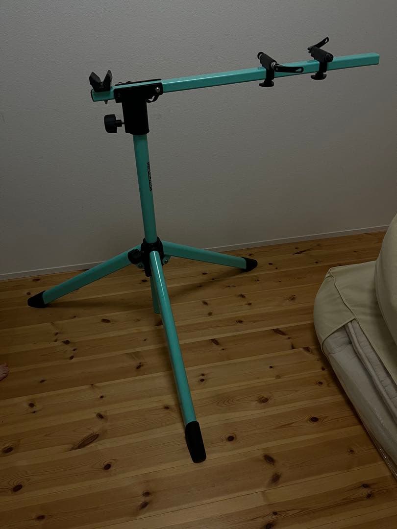 GORIX メンテナンススタンド　三脚　チェレステ