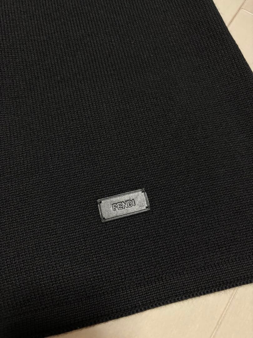 【美品】FENDI フェンディ モンスター マフラー ブラック バグズアイ